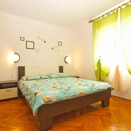 Appartamento Mirjana 1556 *